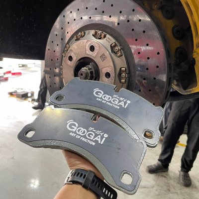 ผ้าเบรค ceramic panamera porsches