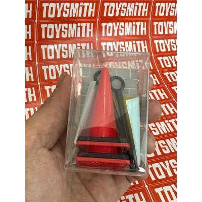 [พร้อมส่งในไทย] กรวยกั้นถนนจิ๋ว ทำจากพลาสติก ของเลานของตกแต่ง ของจิ๋ว  1/12