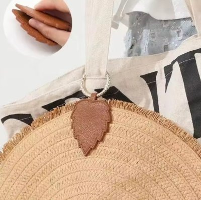 Klip Penjepit Topi Magnetik - Maple Leaf