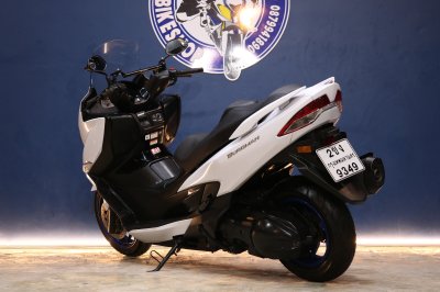 SUZUKI BURGMAN 400 ปี 2020 สีขาว