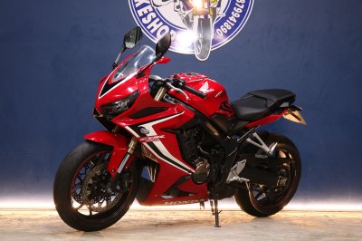 HONDA CBR650R ปี 2020 สีแดง ไมล์ 8,xxx