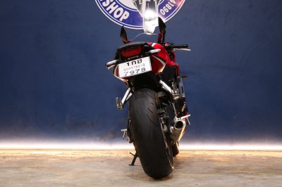 HONDA CBR650R ปี 2020 สีแดง ไมล์ 8,xxx