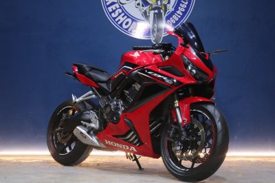 HONDA CBR650R ปี 2022 สีแดง