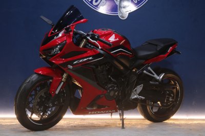 HONDA CBR650R ปี 2022 สีแดง