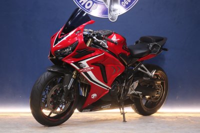 HONDA CBR650R ปี 2020 สีแดง
