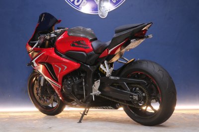 HONDA CBR650R ปี 2020 สีแดง
