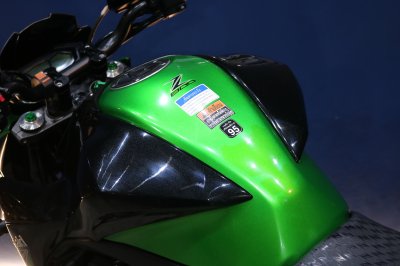 KAWASAKI Z800 ปี 2015 สีเขียว ไมล์ 8,xxx โล!!!