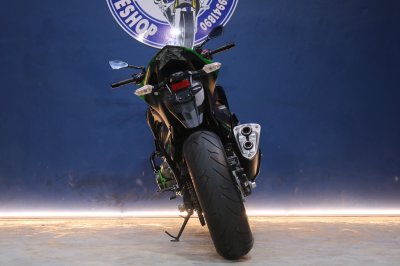 KAWASAKI Z800 ปี 2015 สีเขียว ไมล์ 8,xxx โล!!!