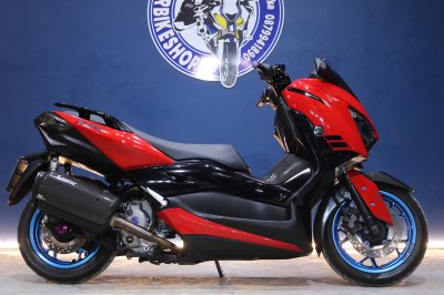 YAMAHA X-MAX 300 ปี 2022 สีแดง