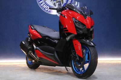 YAMAHA X-MAX 300 ปี 2022 สีแดง