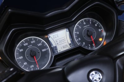 YAMAHA X-MAX 300 ปี 2021 สีเทา