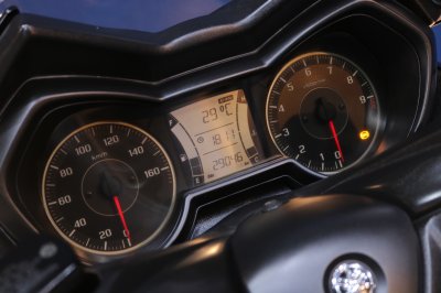 YAMAHA X-MAX 300 ปี 2021 สีดำ