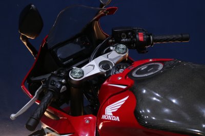 HONDA CBR650R ปี 2019 สีแดง