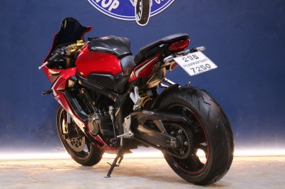 HONDA CBR650R ปี 2019 สีแดง