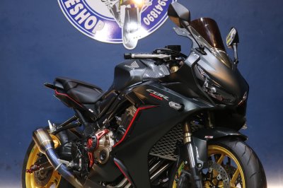 HONDA CBR650R ปี 2020 สีดำ ไมล์ 1,2xx โล!!!