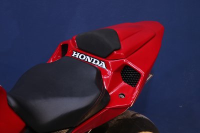 HONDA CBR650R ปี 2020 สีแดง ไมล์ 3,xxx โล!!!