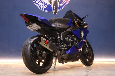 YAMAHA YZF R1 ปี 2018 จด 2019