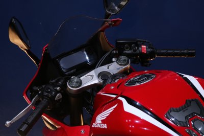 HONDA CBR650R ปี 2020 สีแดงไมล์ 8,xxx โล!!