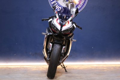 HONDA CBR650R ปี 2019 จด 2020 สีดำ