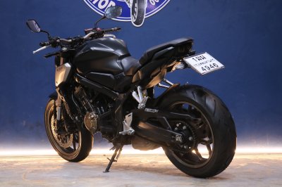 HONDA CB650R ปี 2021 สีดำ