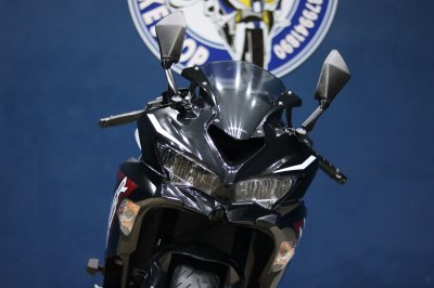KAWAZAKI ZX-25R SE ปี 2020 สีดำ วิ่งเพียง 2,xxx