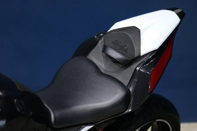KAWAZAKI ZX-25R SE ปี 2020 สีดำ วิ่งเพียง 2,xxx