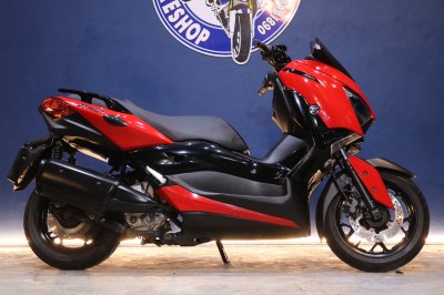 YAMAHA X-MAX 300 ปี 2022 สีแดง
