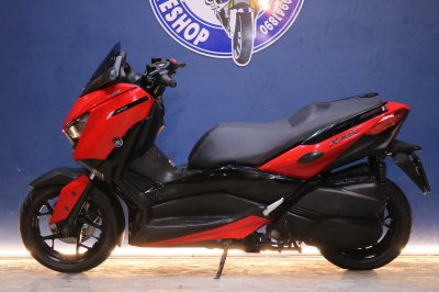 YAMAHA X-MAX 300 ปี 2022 สีแดง