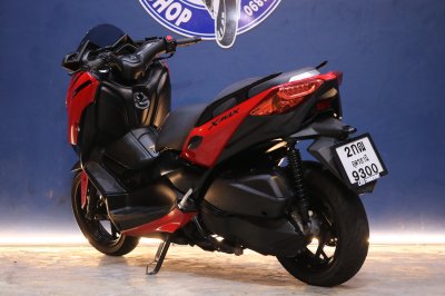 YAMAHA X-MAX 300 ปี 2022 สีแดง