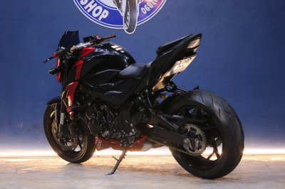SUZUKI GSX-S750 ปี 2018 สีแดง