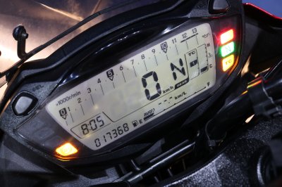 SUZUKI GSX-S750 ปี 2018 สีแดง