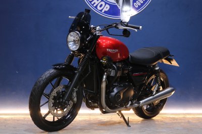 TRIUMPH STREET TWIN ปี 2018 จด 2020