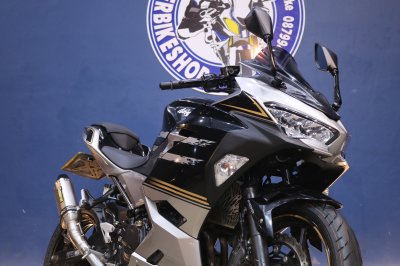 KAWASAKI NINJA 400 ปี 2019 เทา ดำ