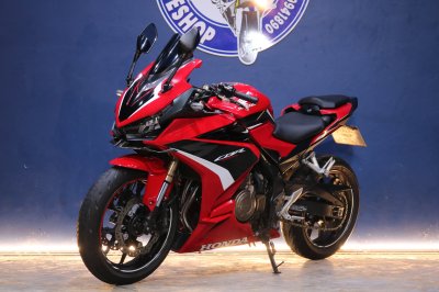 HONDA CBR500R ปี 2022 แดง