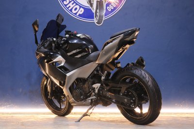 KAWASAKI NINJA 400 ปี 2019 เทา ดำ