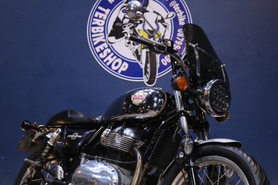 ROYAL ENFIELD INTERCEPTOR 650 ปี 2020