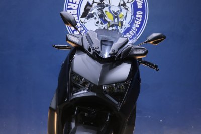 YAMAHA X-MAX 300 ปี 2024 ดำ