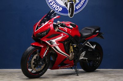 HONDA CBR650R ปี 2019 สีแดง