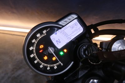TRIUMPH SPEED 400 ปี 2024 ไมล์ 5,xxx โล!!!