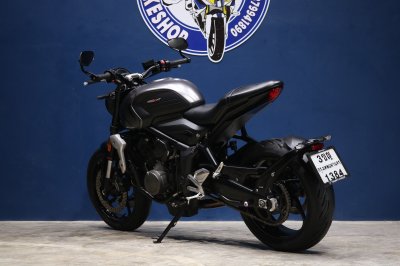 TRIUMPH TRIDENT 660 ปี 2021