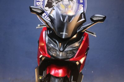 HONDA FORZA 350 ปี 2021 สีแดง