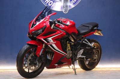 HONDA CBR650R ปี 2019 สีแดง