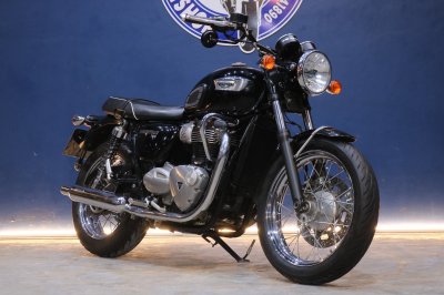 TRIUMPH BONNEVILLE T100 ปี 2018 จด 2019