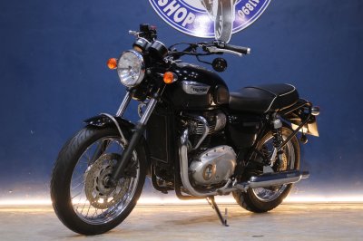 TRIUMPH BONNEVILLE T100 ปี 2018 จด 2019