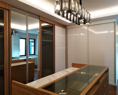 LP HOUSE