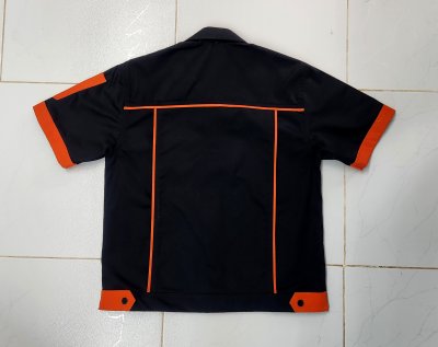 เสื้อช็อป Workshop shirt เอวจั๊ม ปกเชิ้ต สีดำ แต่งส้ม