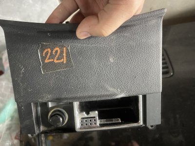 ที่เขี่ยบุหรี่ รถเบนซ์w221