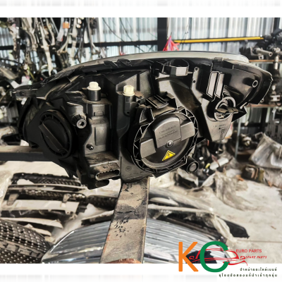 ไฟหน้า Mercedes-Benz W169 ของแท้ มือสอง สภาพดี พร้อมใช้งาน Genuine Used Mercedes-Benz W169 Headlight in Good Condition