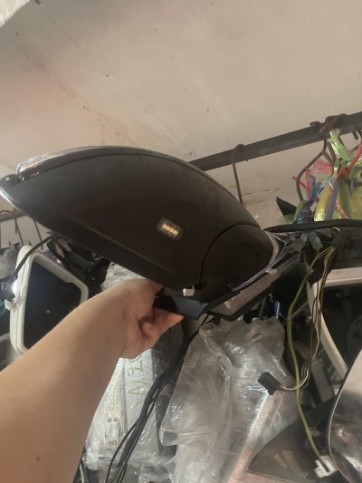 กระจกมองข้างW205