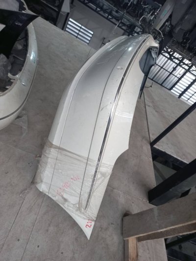 กันชนท้ายW211